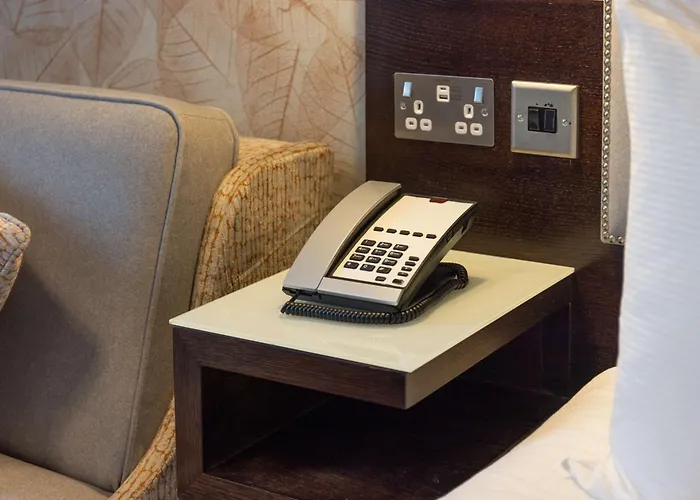 Doubletree By Hilton London Heathrow Airport