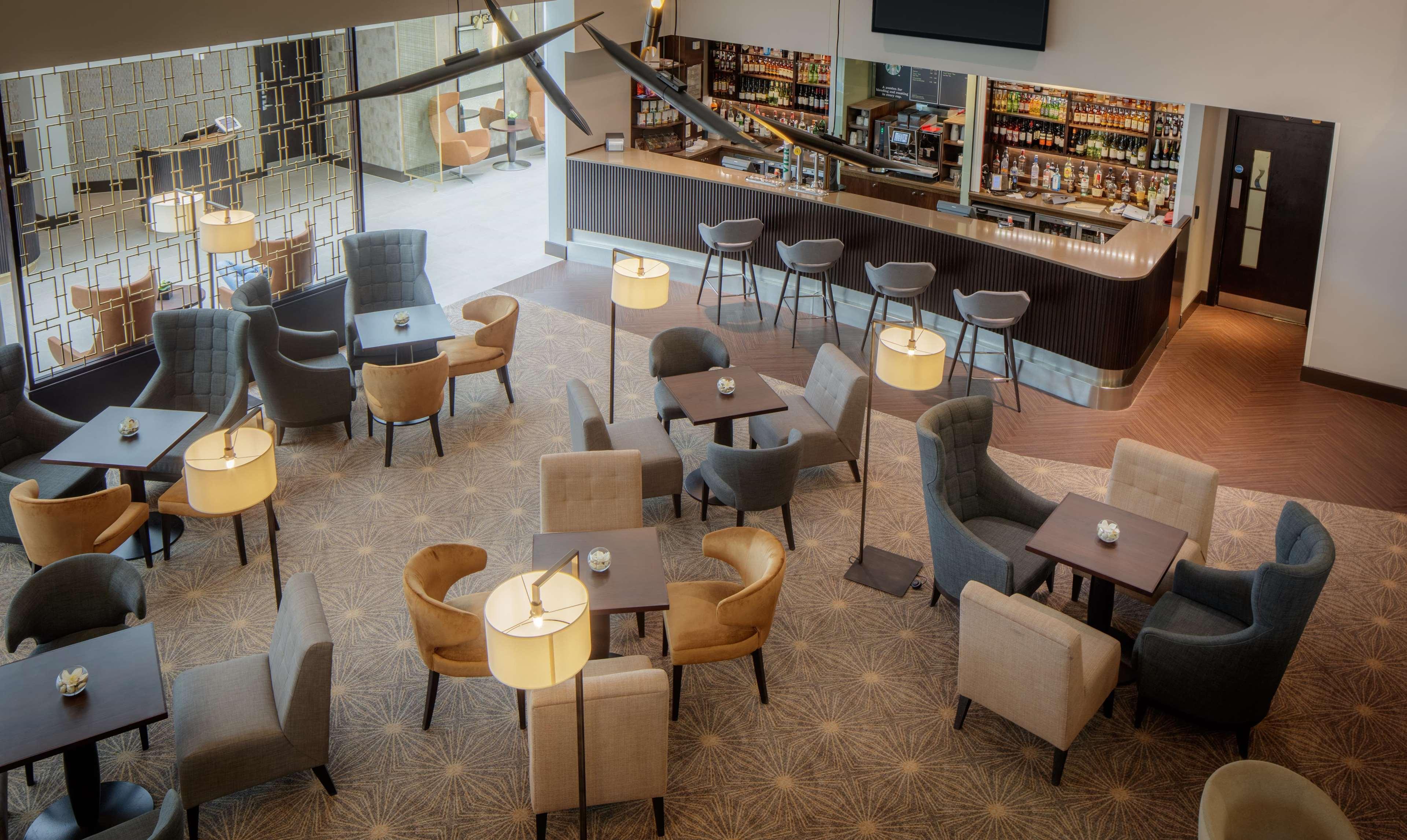 Doubletree By Hilton London Heathrow Airport Hotel Hounslow