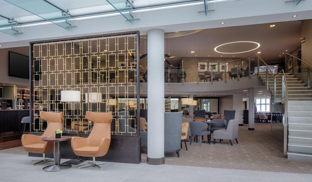Doubletree By Hilton London Heathrow Airport