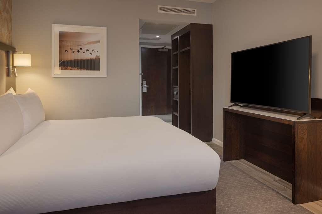 Doubletree By Hilton London Heathrow Airport