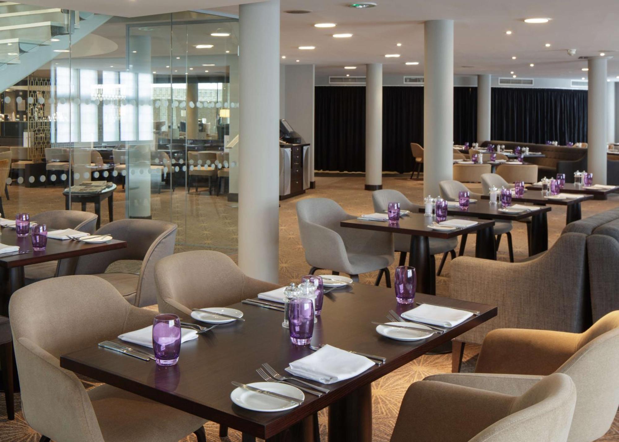 Doubletree By Hilton London Heathrow Airport Hotel