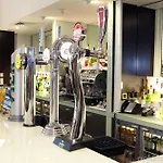 Doubletree By Hilton London Heathrow Airport 