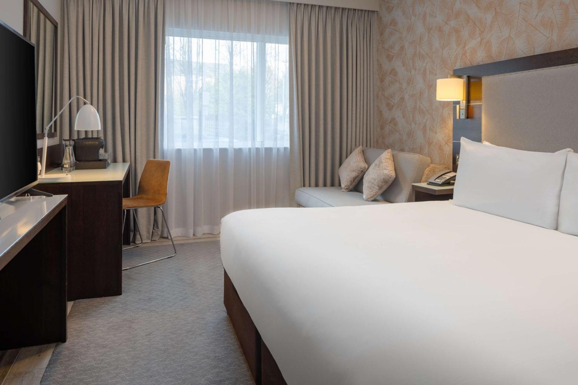 Hotel Doubletree By Hilton London Heathrow Airport 4*